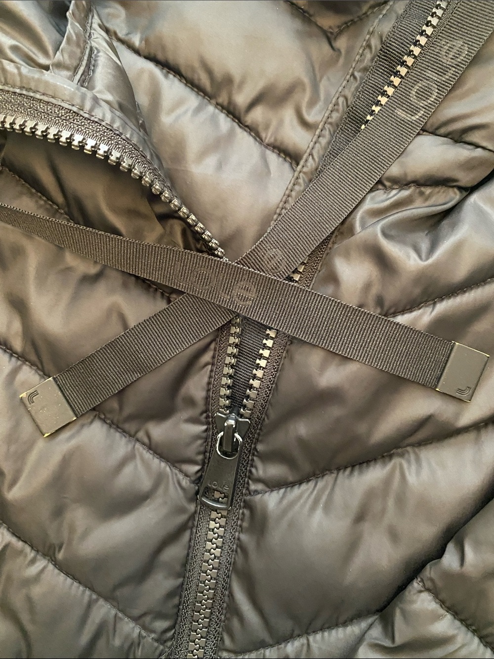 LOLE Women's Black Quilted Hooded Lightweight Puffer Jacket - Picture 3 of 8